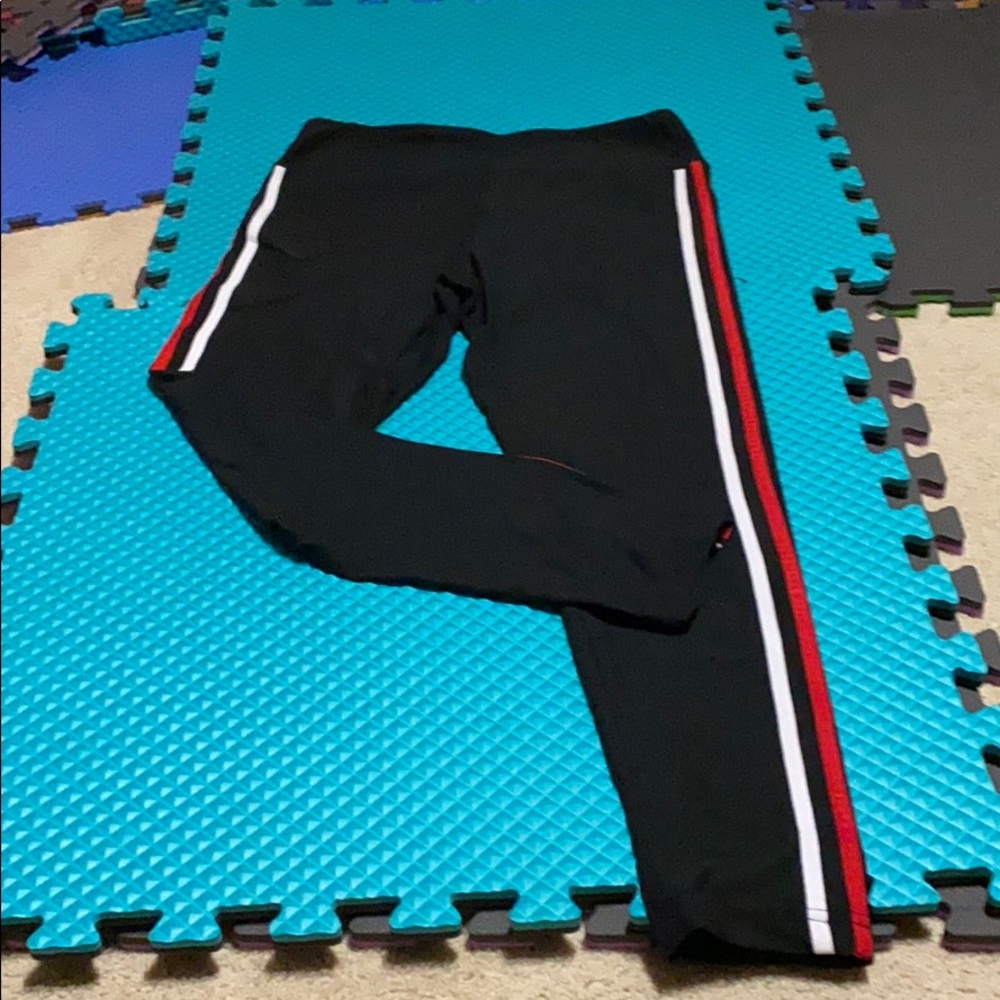 No Boundaries leggings large NWOT
